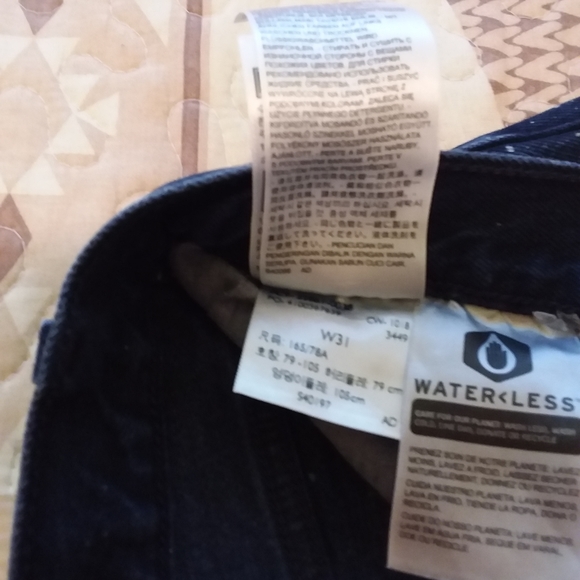 Levi's wedgie - Picture 7 of 10